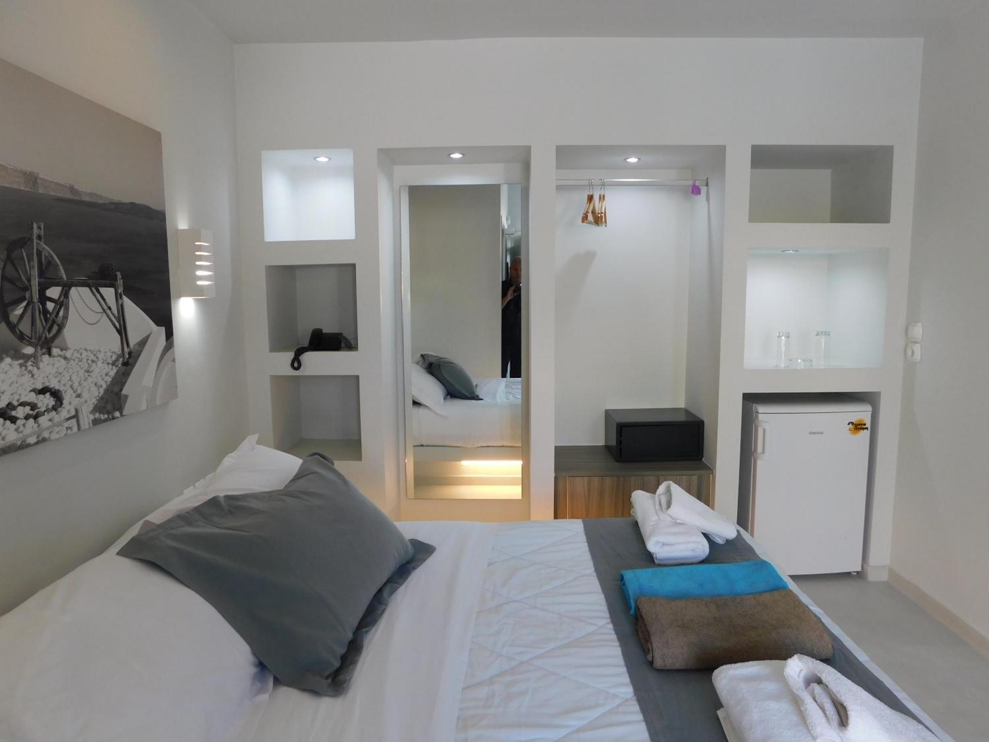 Perissa Beachfront Rooms Buitenkant foto