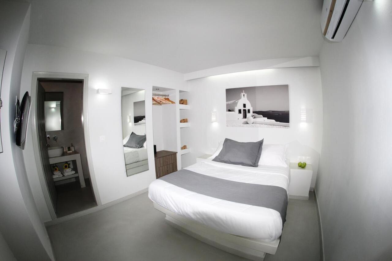 Perissa Beachfront Rooms Buitenkant foto