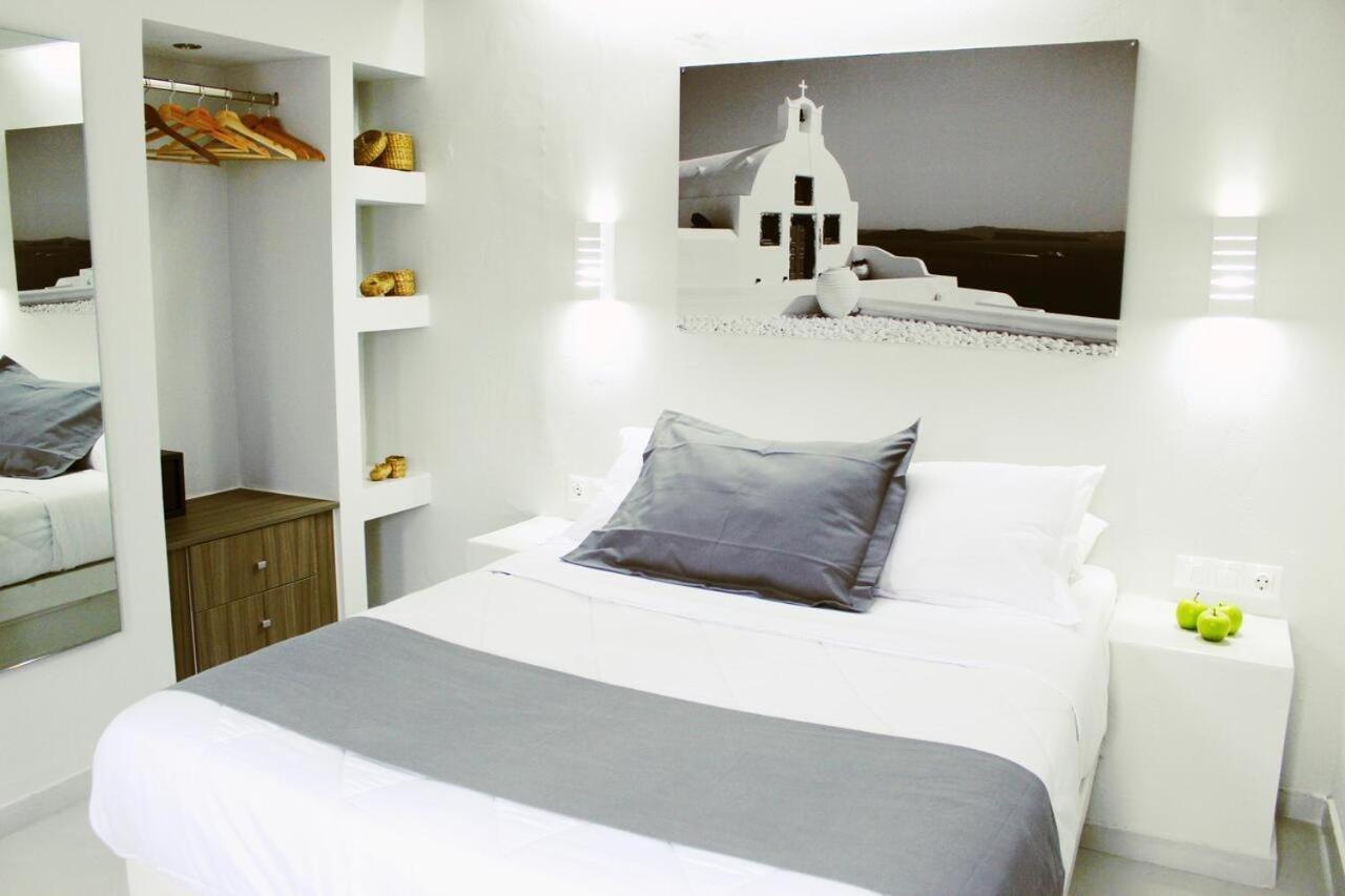 Perissa Beachfront Rooms Buitenkant foto